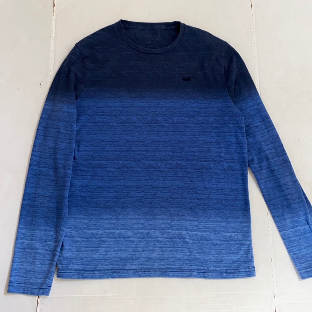 Hollister Men Size Small Long-Sleeve Shirt in Blended Blues
